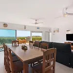Sunrise House Ταβίρα