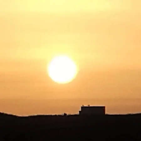ヴィラ Sunrise House タヴィラ
